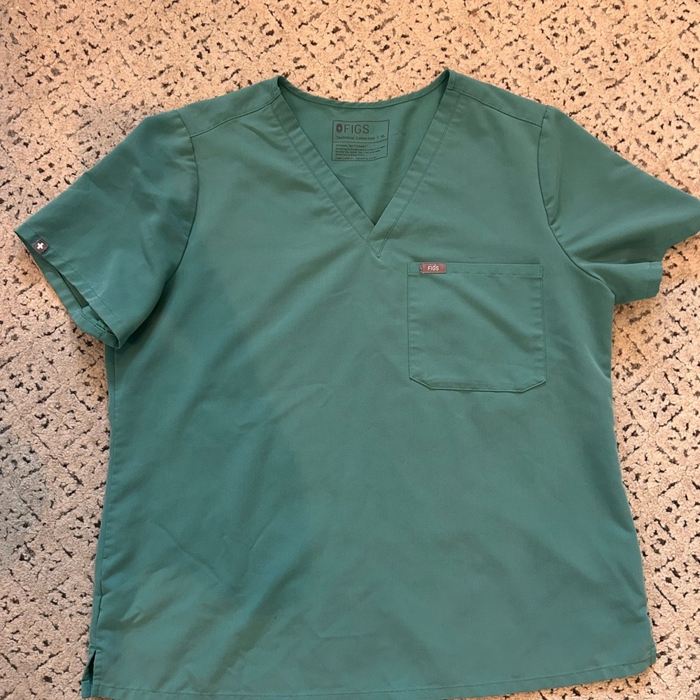 FIGS Catarina Scrub Top in Cactus size XL